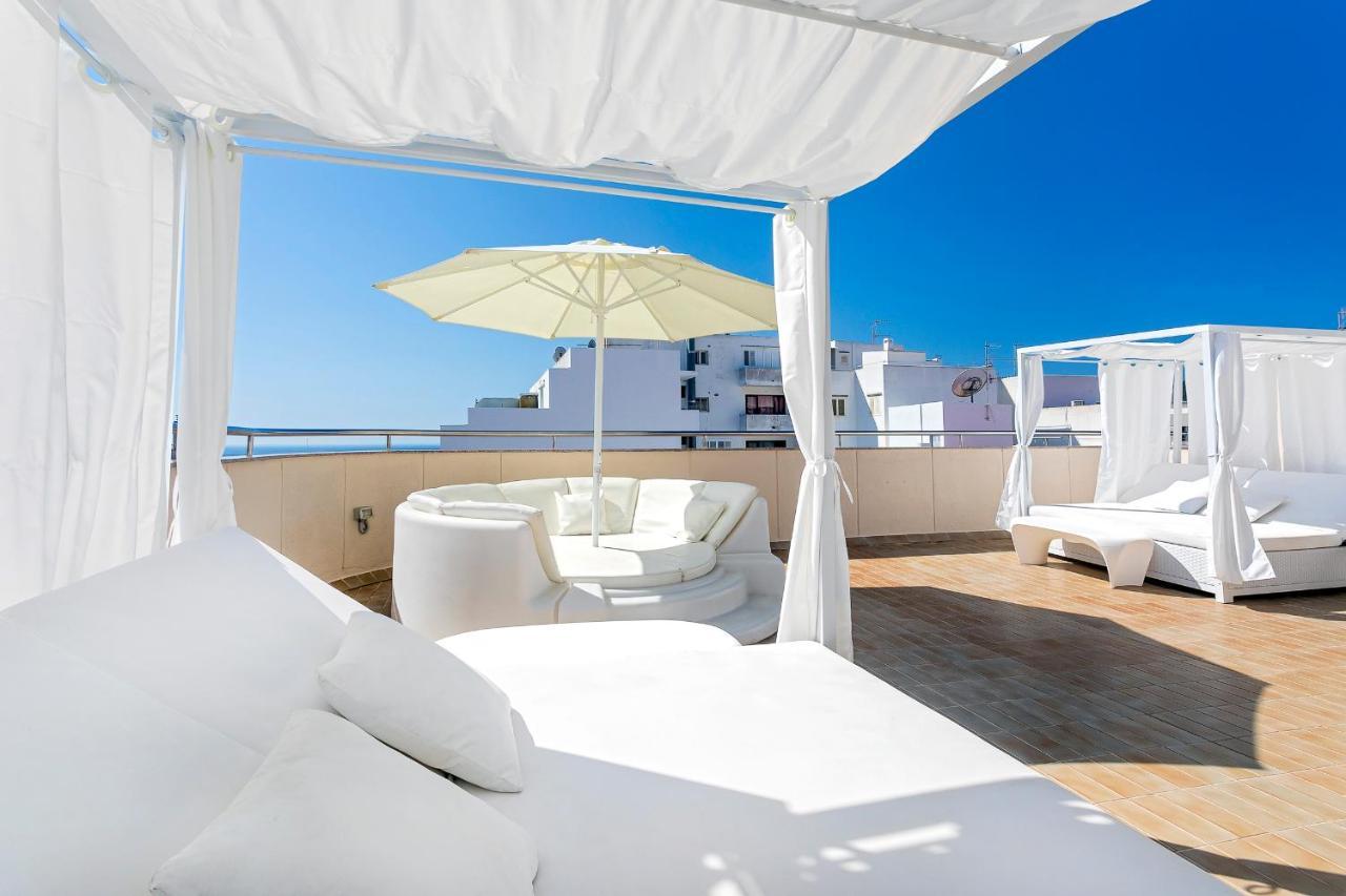 Aparthotel Duquesa Playa Санта-Эулалия-дель-Рио Экстерьер фото