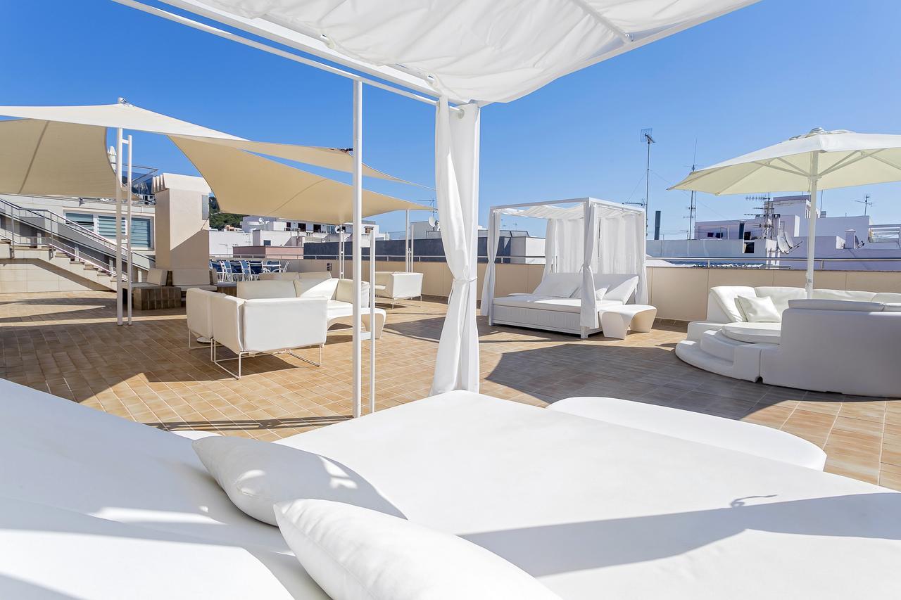 Aparthotel Duquesa Playa Санта-Эулалия-дель-Рио Экстерьер фото