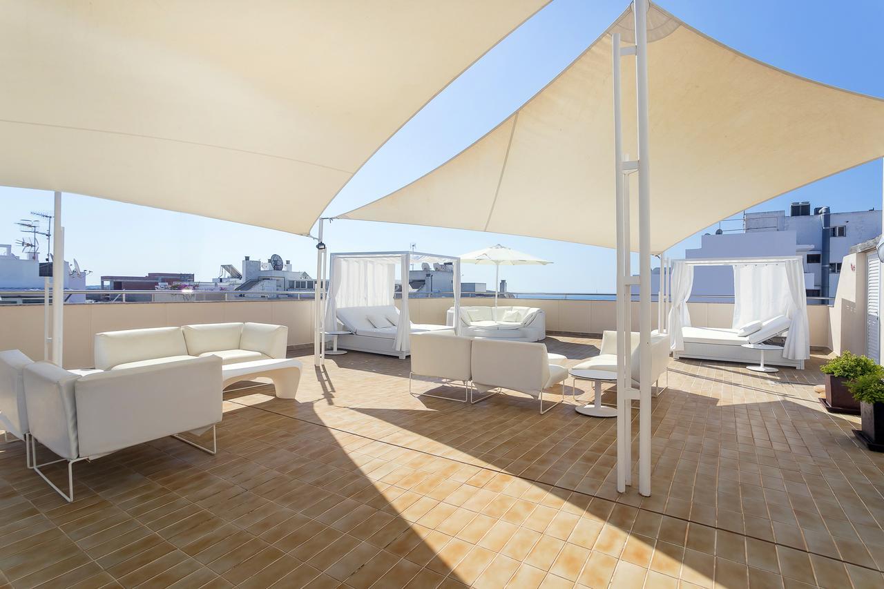 Aparthotel Duquesa Playa Санта-Эулалия-дель-Рио Экстерьер фото