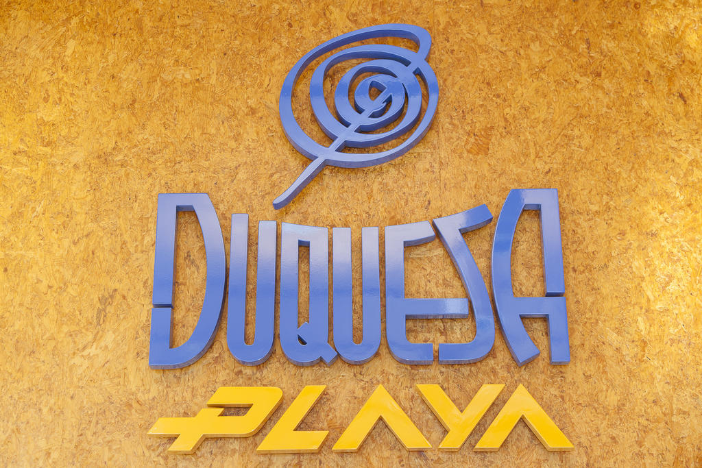 Aparthotel Duquesa Playa Санта-Эулалия-дель-Рио Экстерьер фото